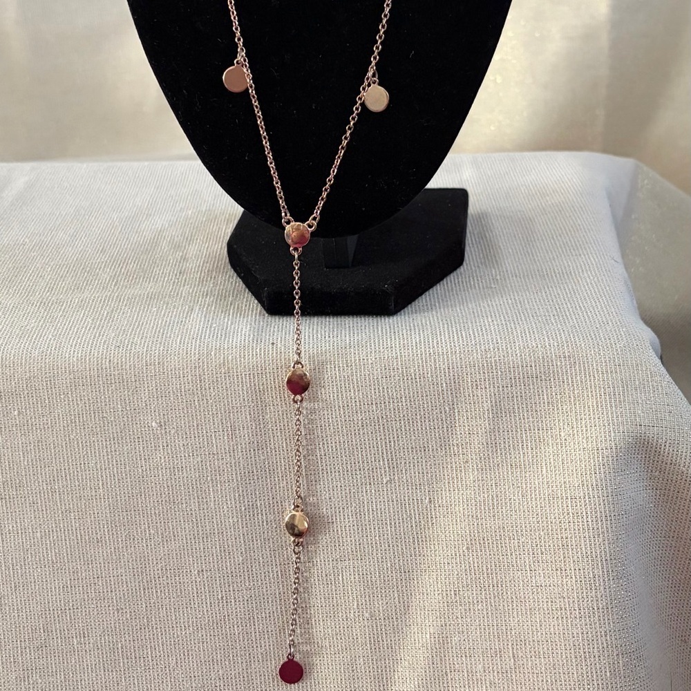 Source Unknown Gold and Red Pendant Necklace